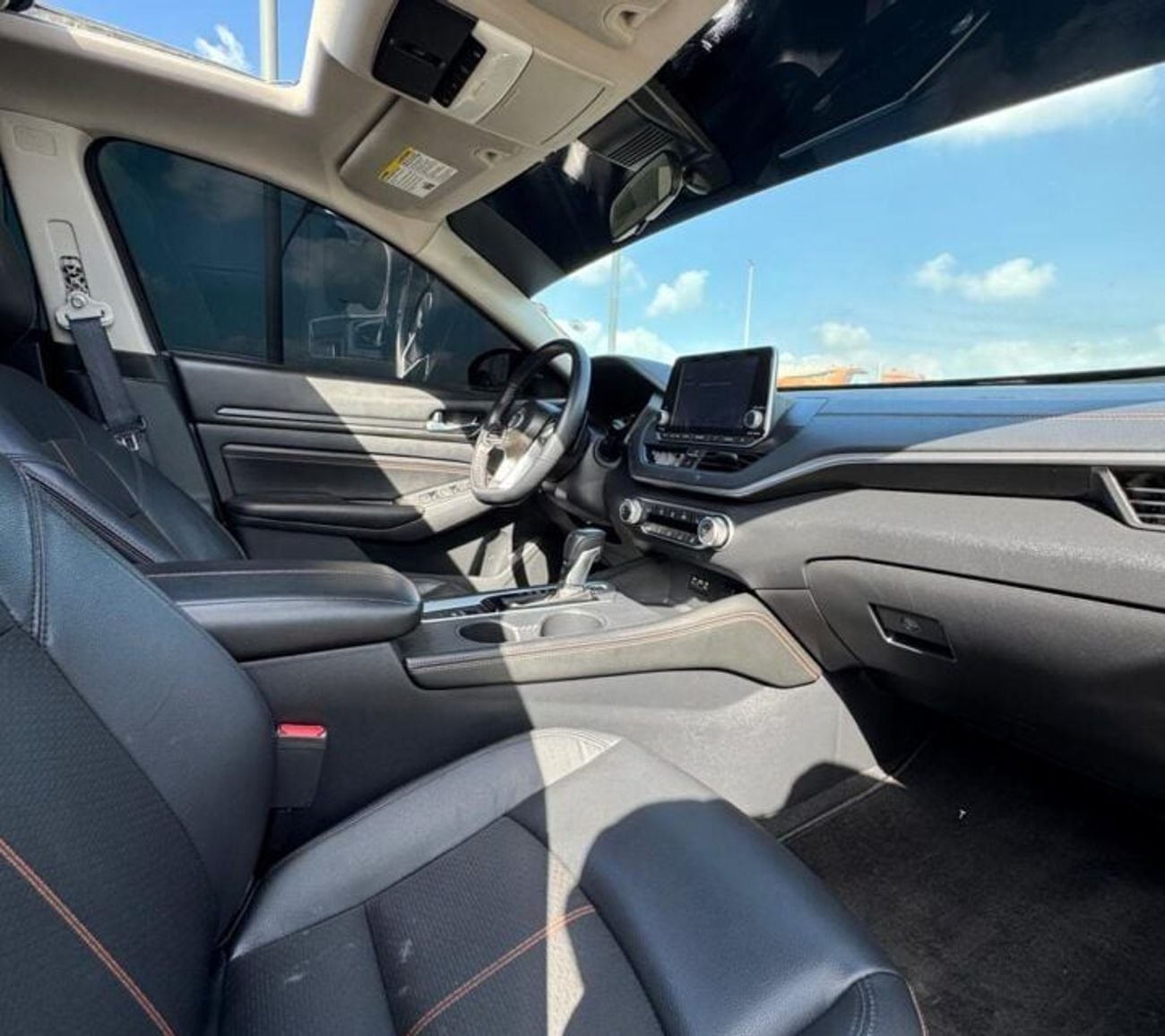 Nissan Altima SV