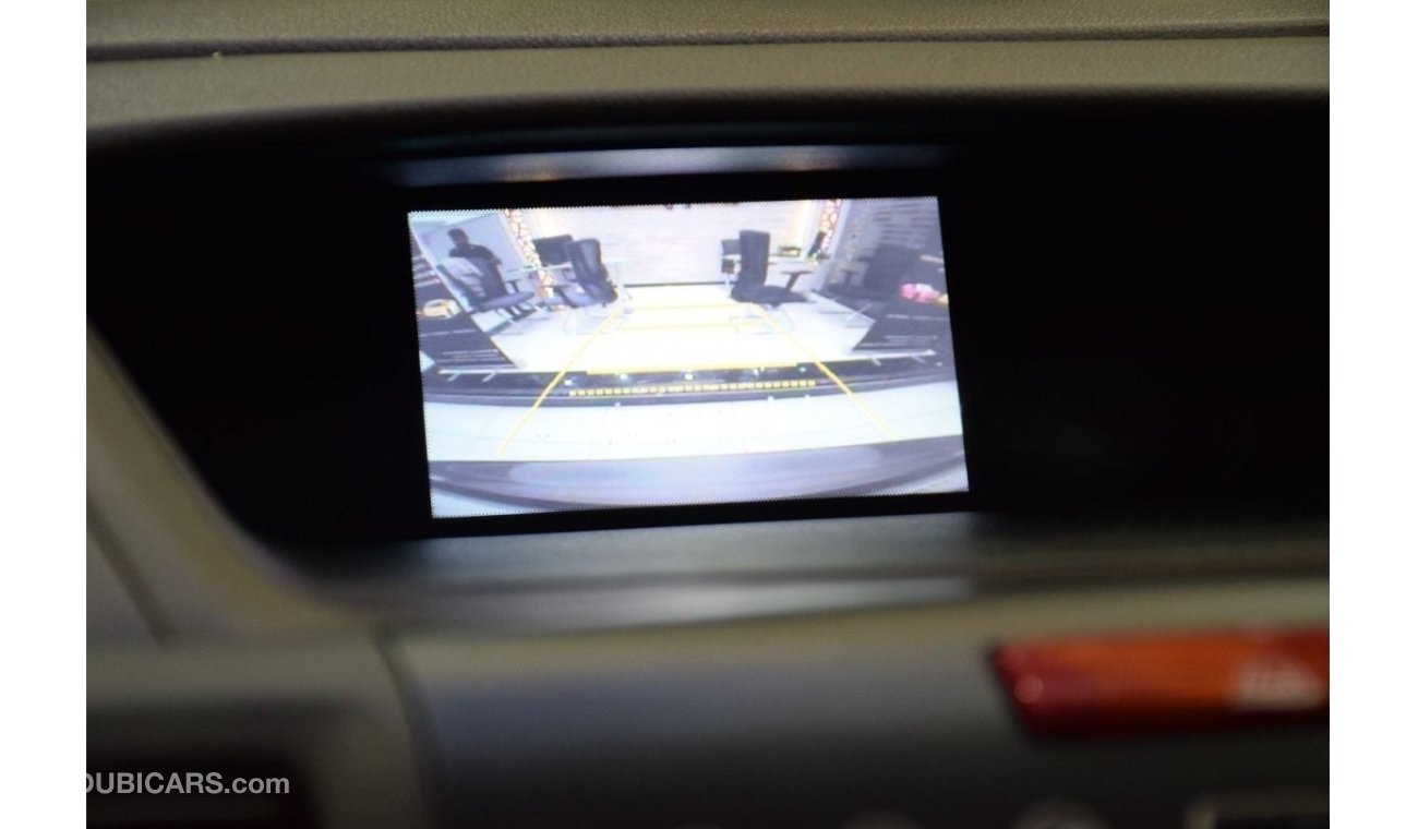 Honda CRV EXCELLENT DEAL for our Honda CR-V AWD ( 2014 Model! ) in Silver Color! GCC Specs