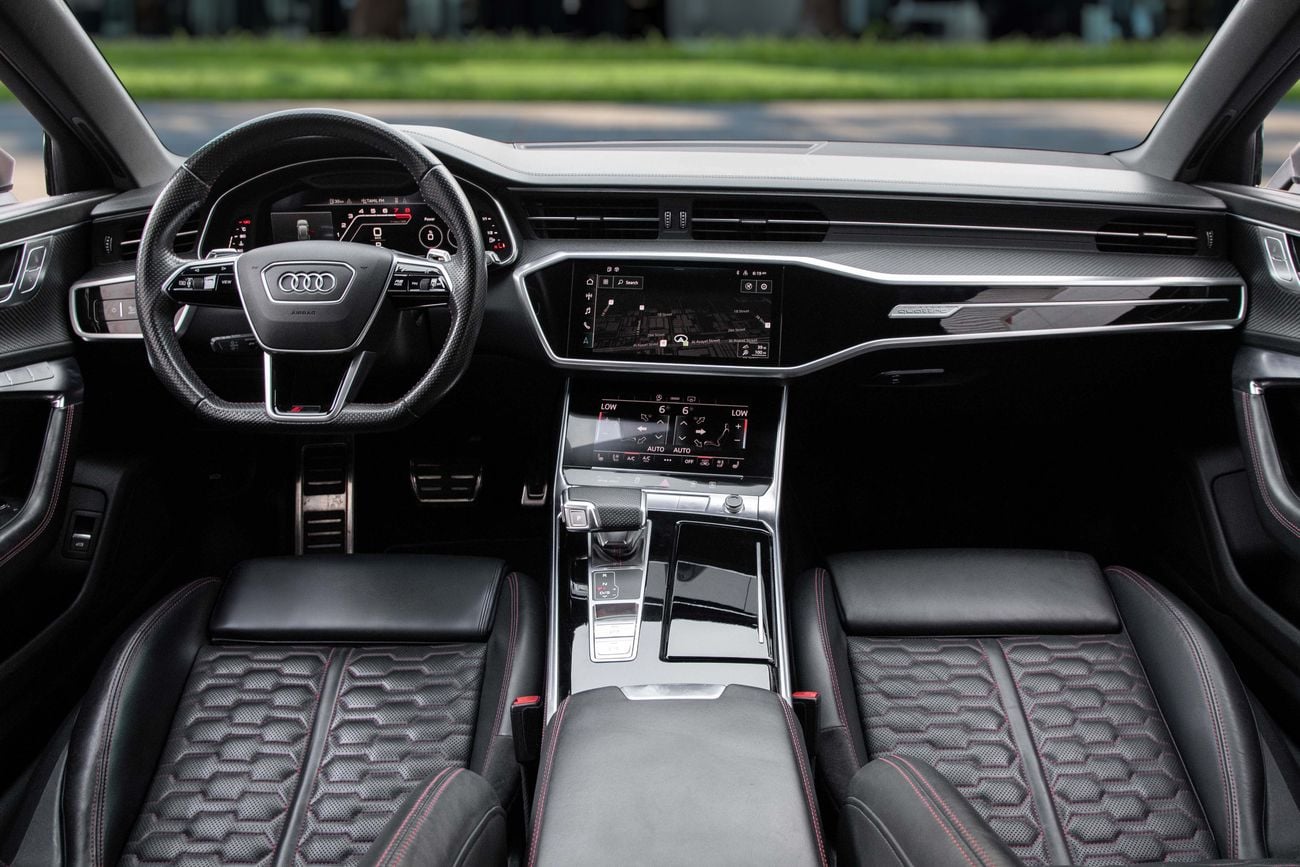 Audi RS6 4.0 TFSI quattro RS6 4.0 TFSI Quattro | 7,050 P.M | 0% Downpayment | Perfect Condition!