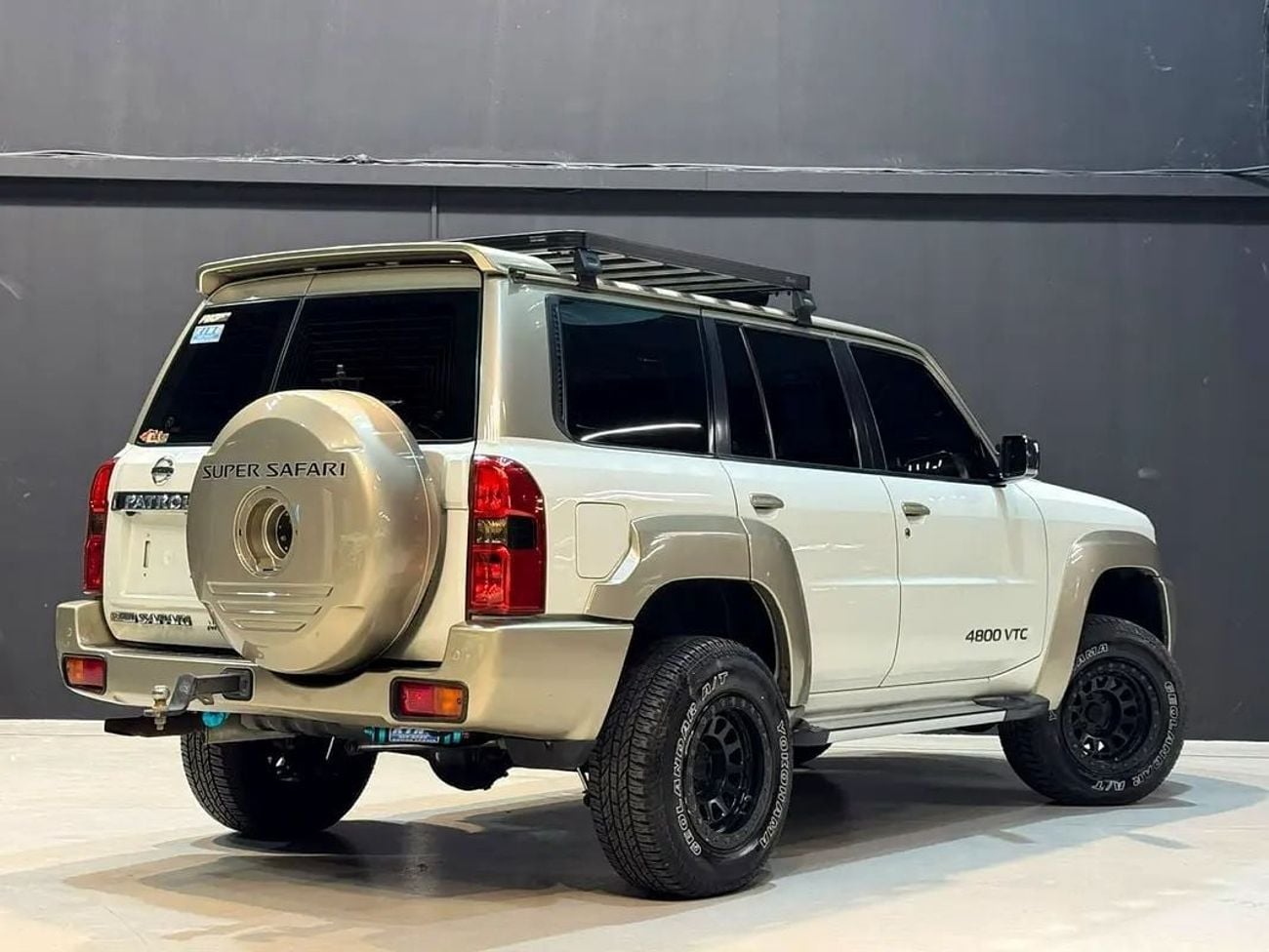 Nissan Patrol SUPER SAFARI