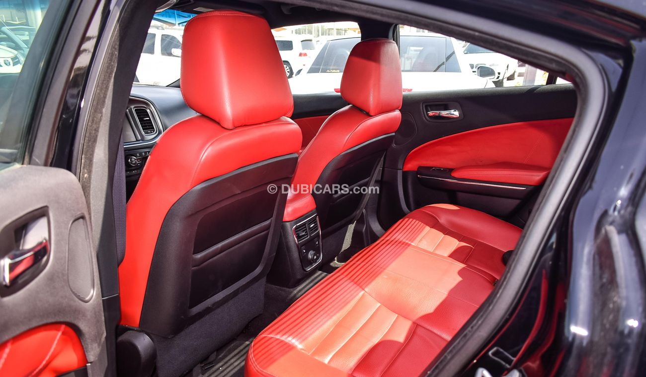 Dodge Charger RT8