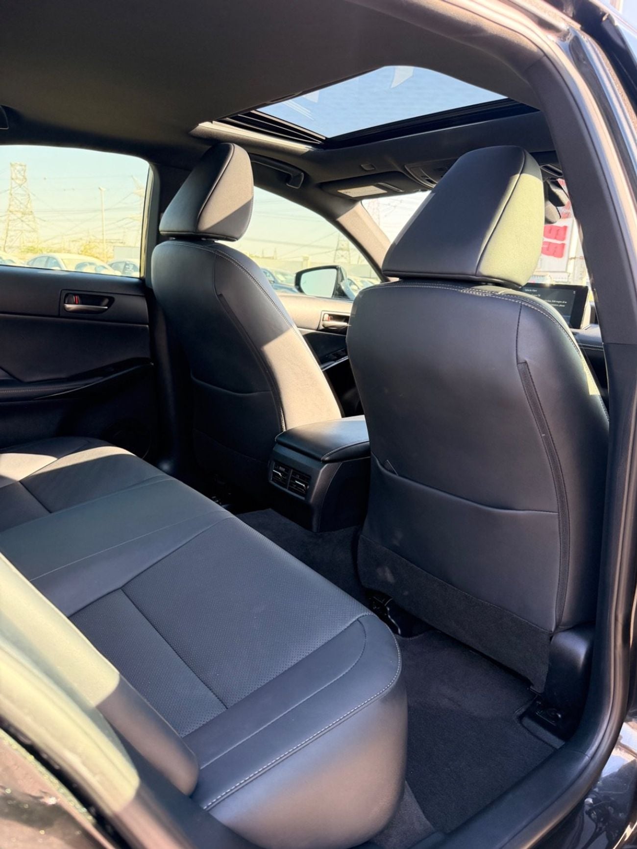لكزس IS 300 Lexus IS 300 2024