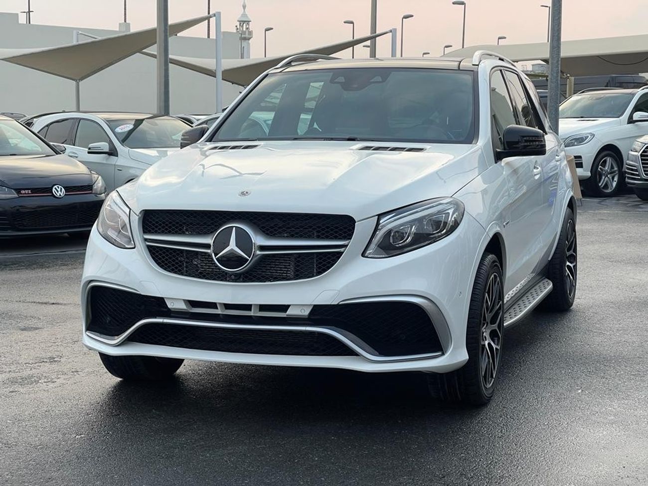 مرسيدس بنز GLE 63 AMG Mercedes GLE 63 AMG Japanese 2017 in excellent condition, full option