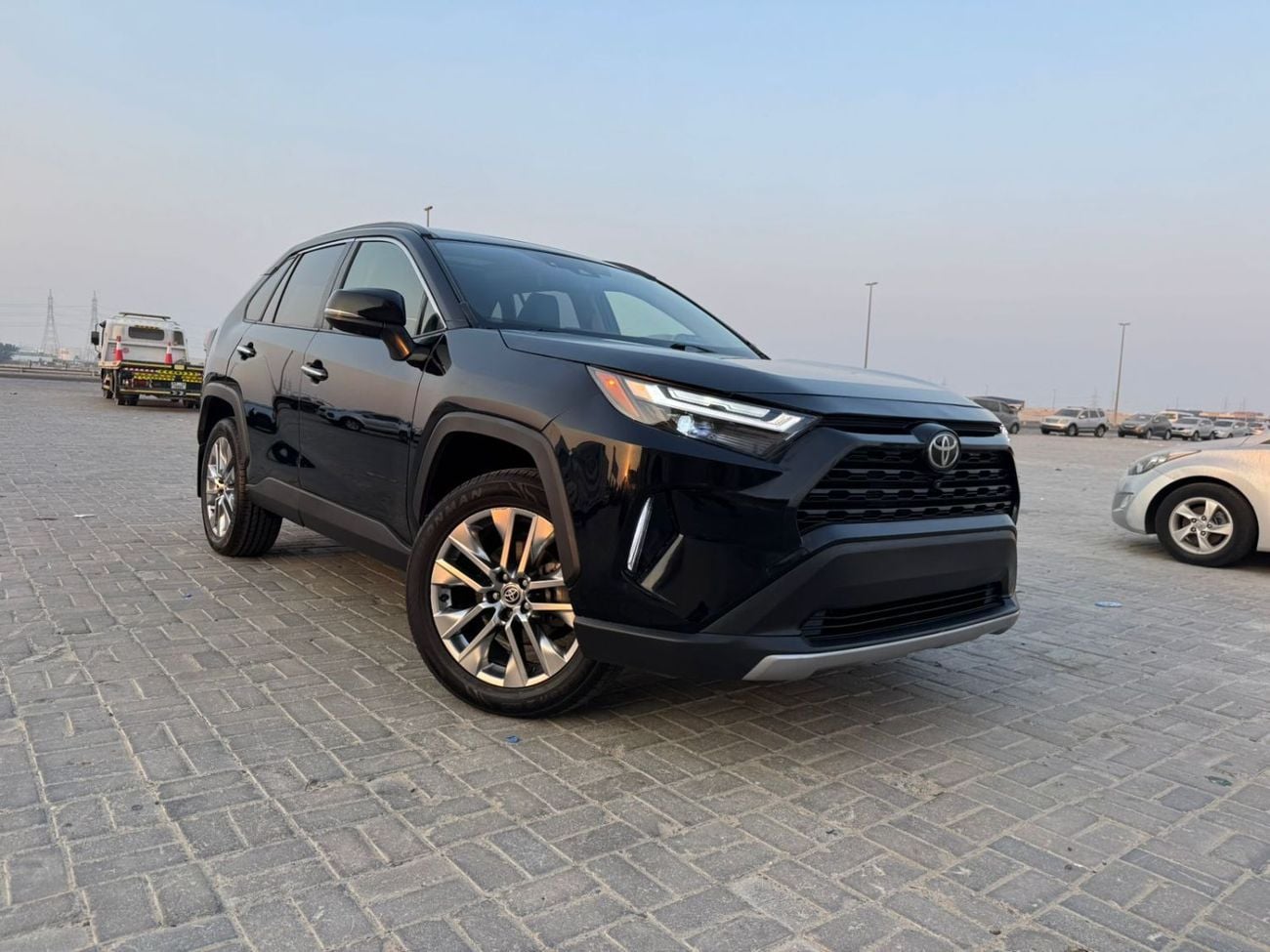 Toyota RAV4 Toyota Rav4 2021 limited panoramic
