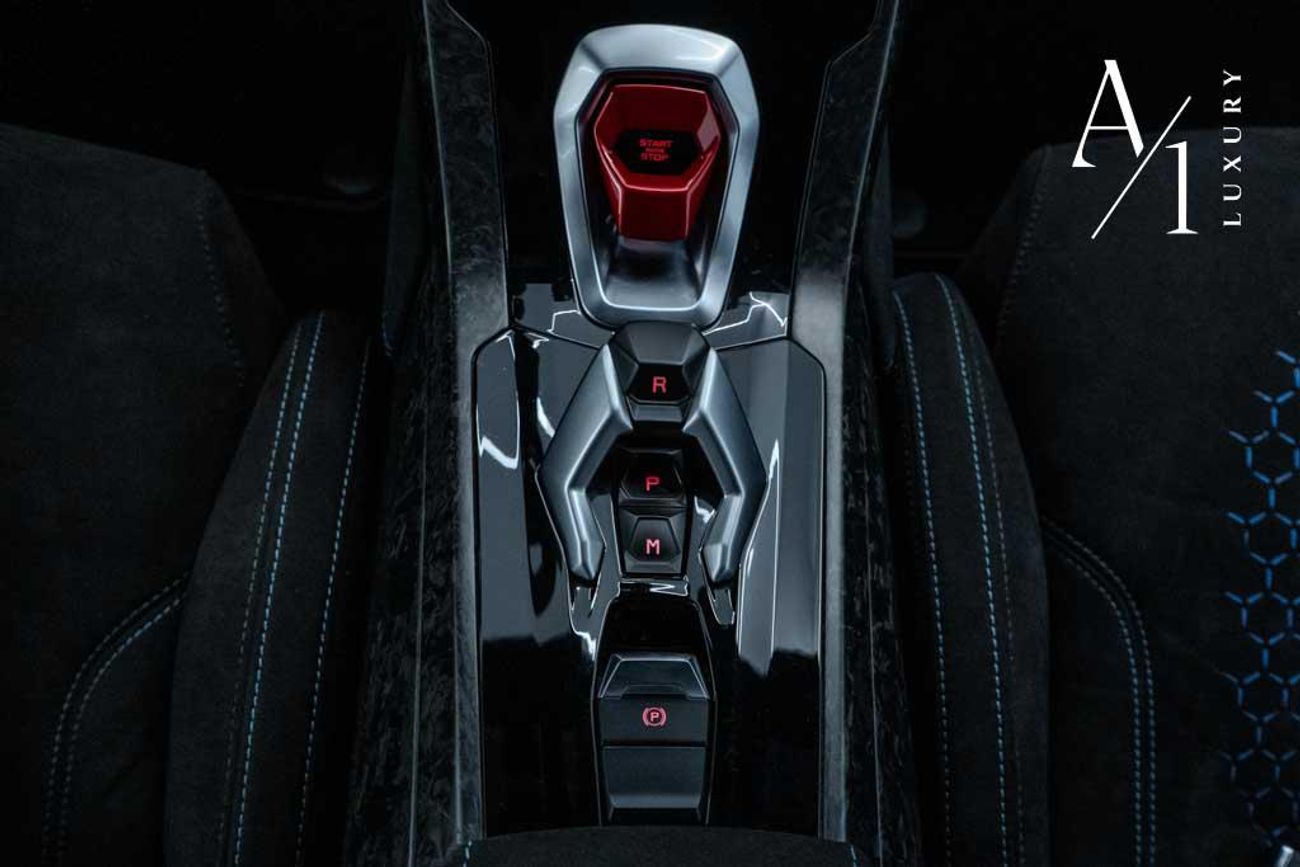 Lamborghini Huracan Performante 5.2L 2018 Lamborghini Huracan Performante, Warranty, Service History, Low Kms, GCC