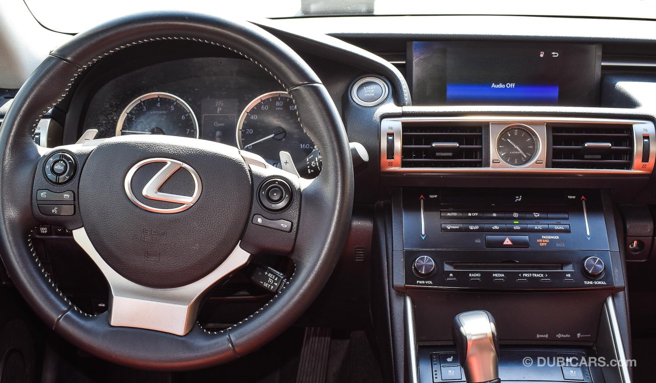 Lexus IS250