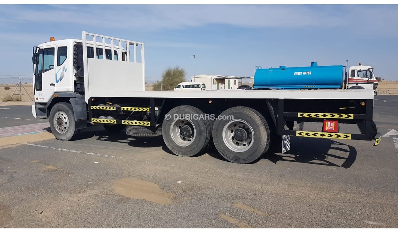 Tata Novus Daewoo 4034 Novus 40 ton Truck,Model:2014.Only done 60000 km