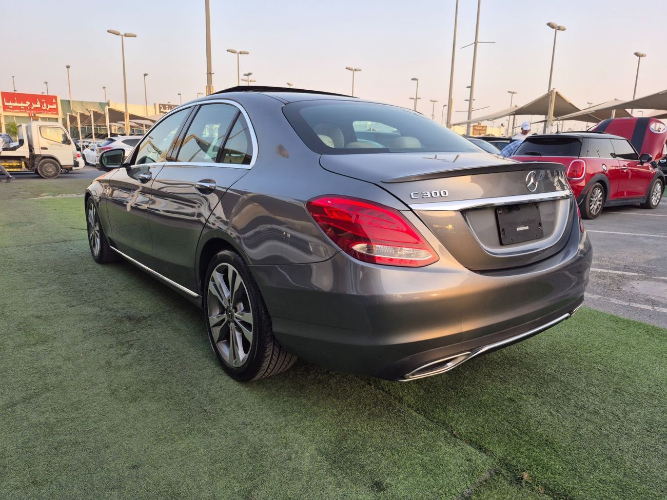 مرسيدس بنز C 300 Luxury 2.0L