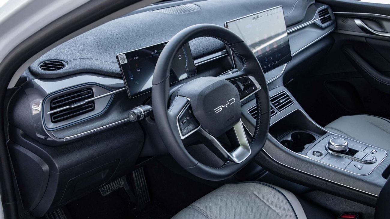 بي واي دي ديسترويار 05 STD (NON GCC) DM-i 55KM Comfort Edition | For Local Price +10%