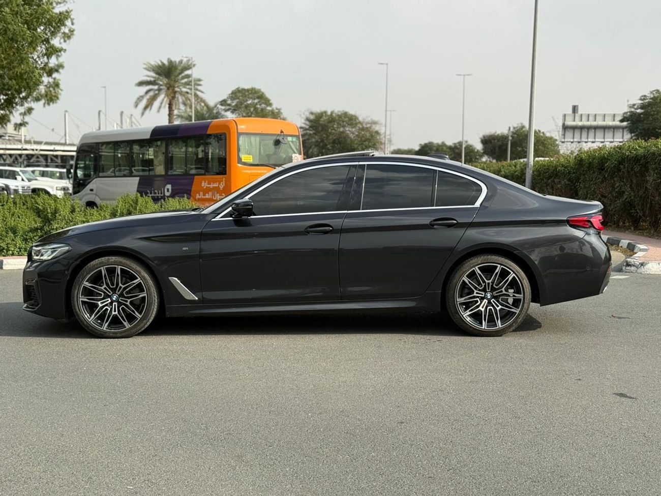 بي أم دبليو 520i FULL