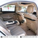Mercedes-Benz S 560 Exclusive Edition 4.0L Mercedes S560 AMG Full Option  Panoramic  5 Buttons  2018 GCC