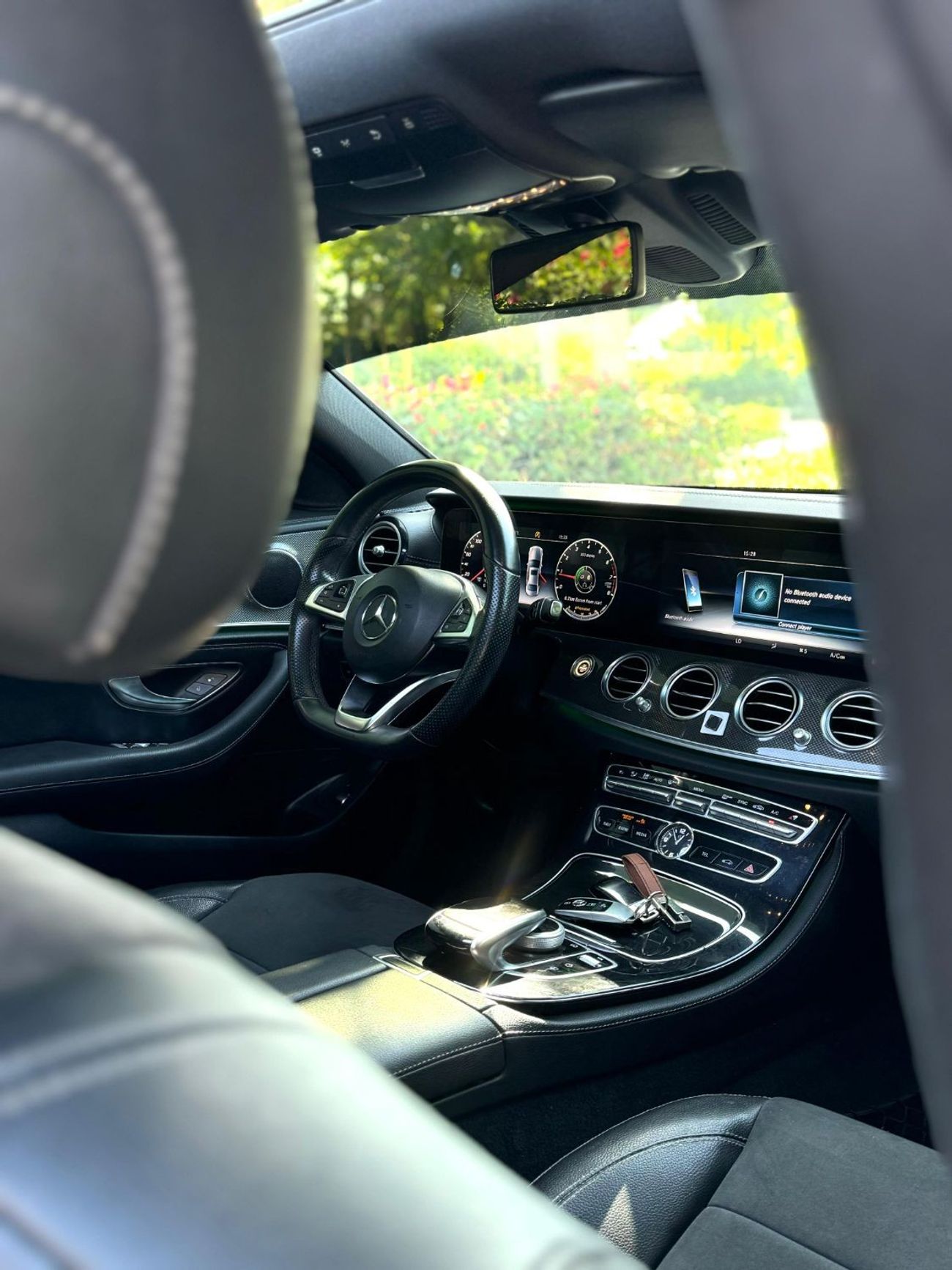 مرسيدس بنز E200