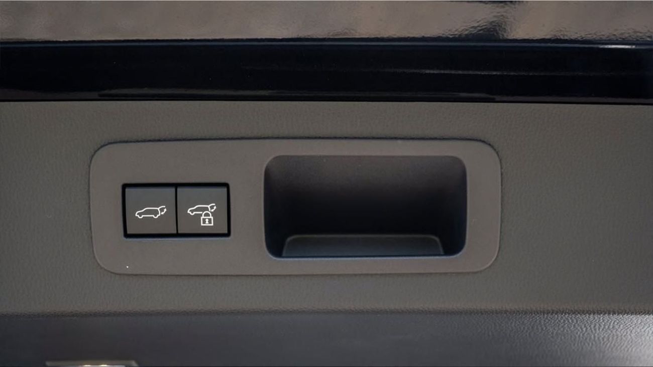 Toyota Land Cruiser TOYOTA LC300 3.5L TT PETROL GXR-HI 2025 GCC