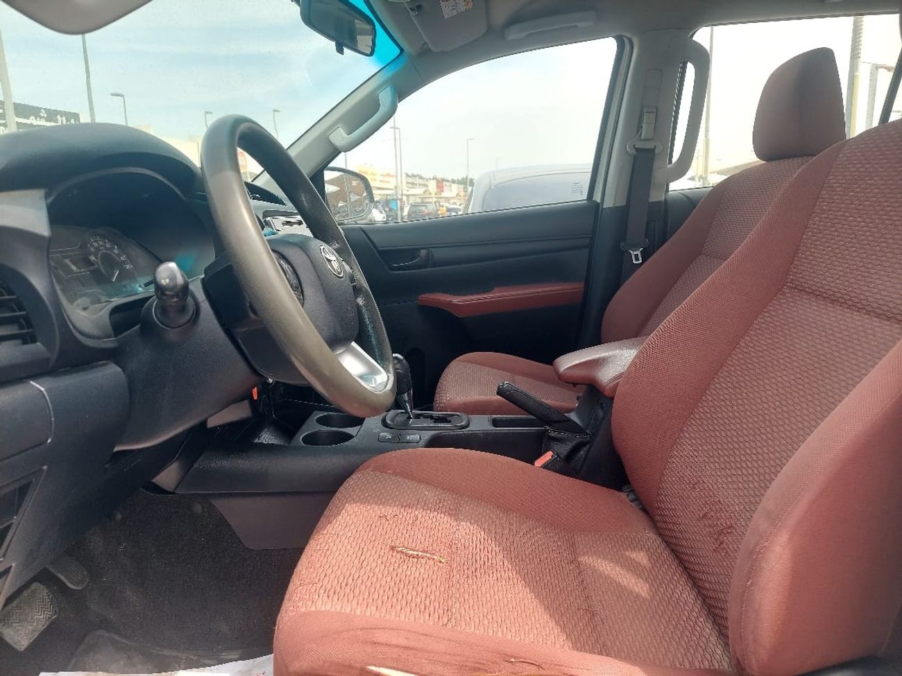 Toyota Hilux DC 4WD 2.7L PETROL AUTOMATIC TRANSMISSION