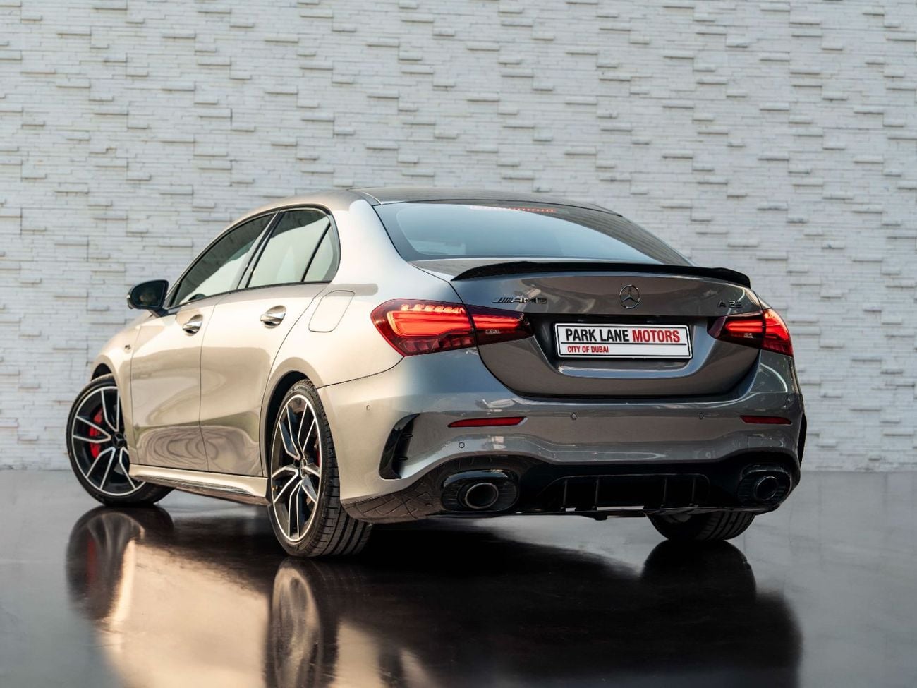 Mercedes-Benz A 35 AMG Std 2.0L