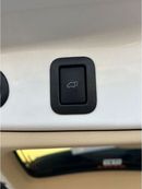 Toyota Highlander 2016 TOYOTA HIGHLANDER XLE - 3.5 L - V6 - 6 CYL - 7 SEATER - ELECTRIC AND LEATHER SEATS -  SUNROOF -