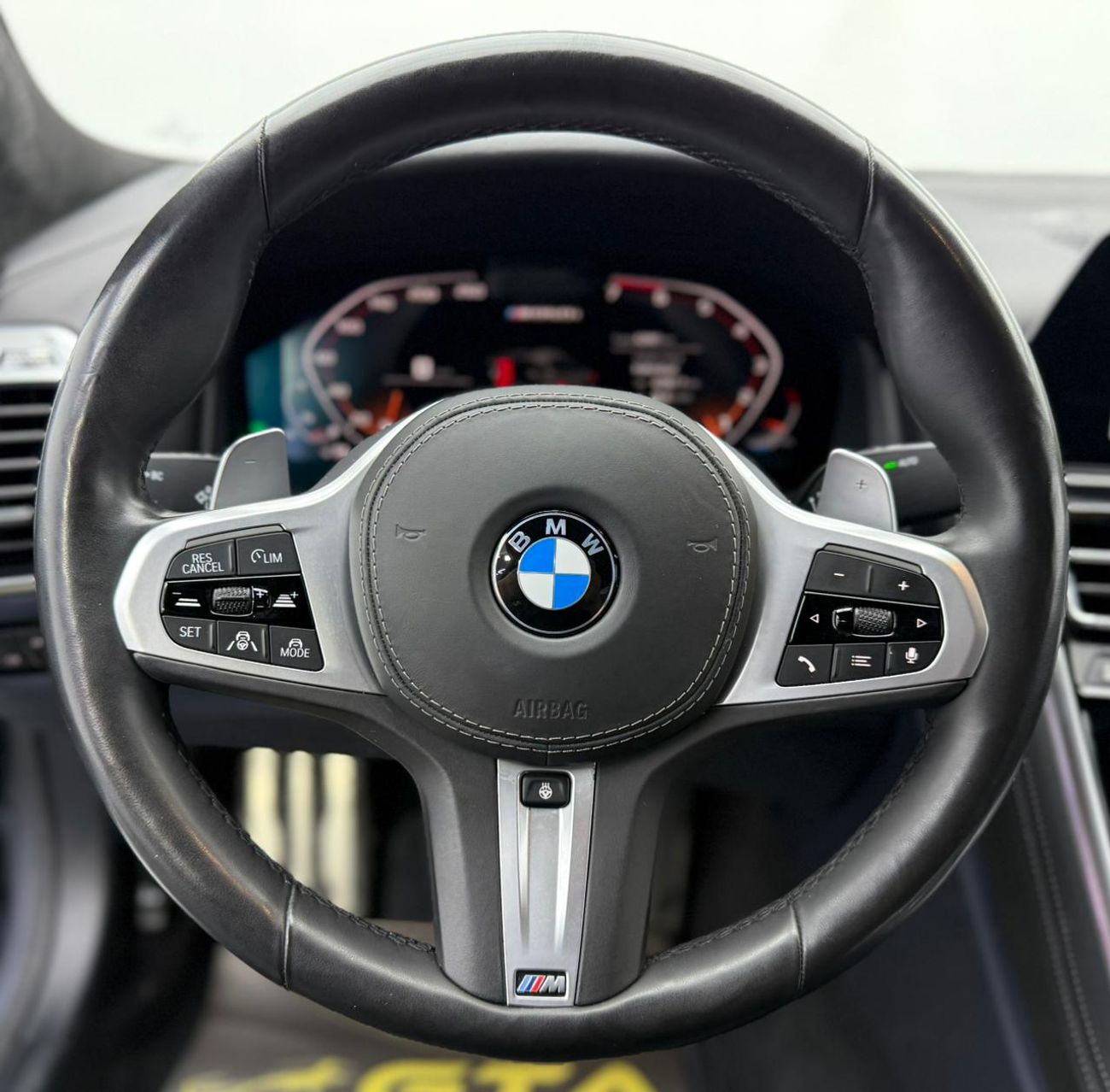 BMW M850i xDrive 4.4L 2021 BMW M850i xDrive Coupe Individual, 2026 BMW Warranty + Service Pack, Low Km, Fully