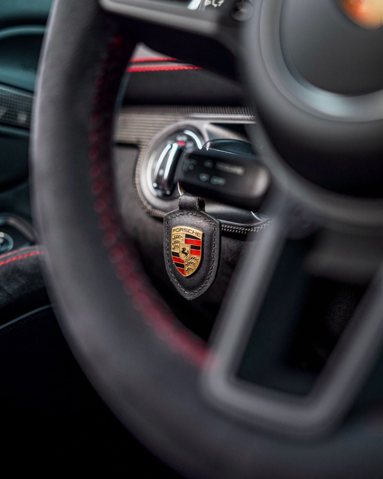 Porsche 718 Cayman GT4