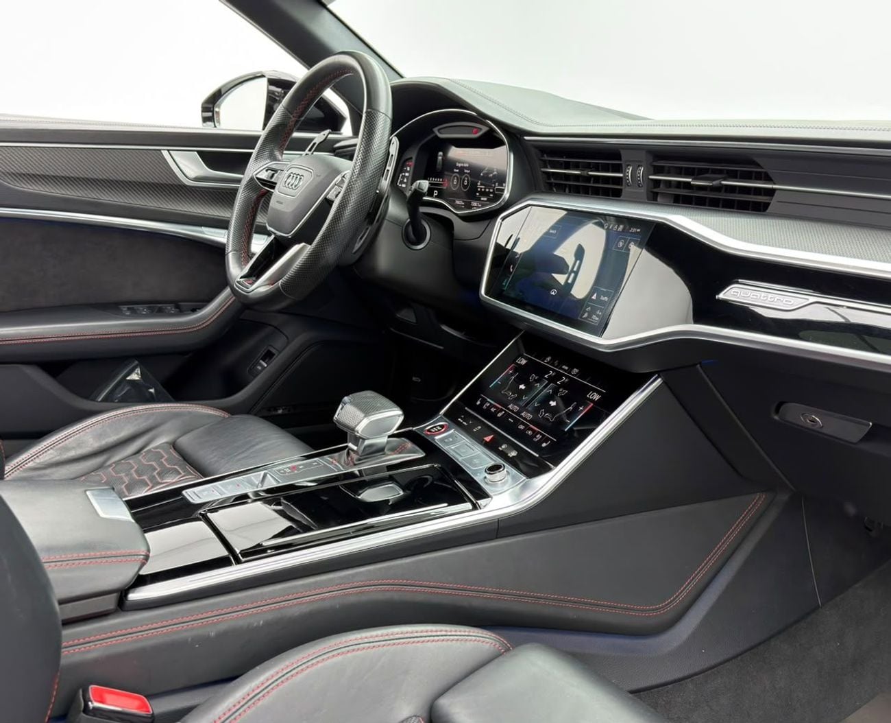Audi RS6 STANDARD