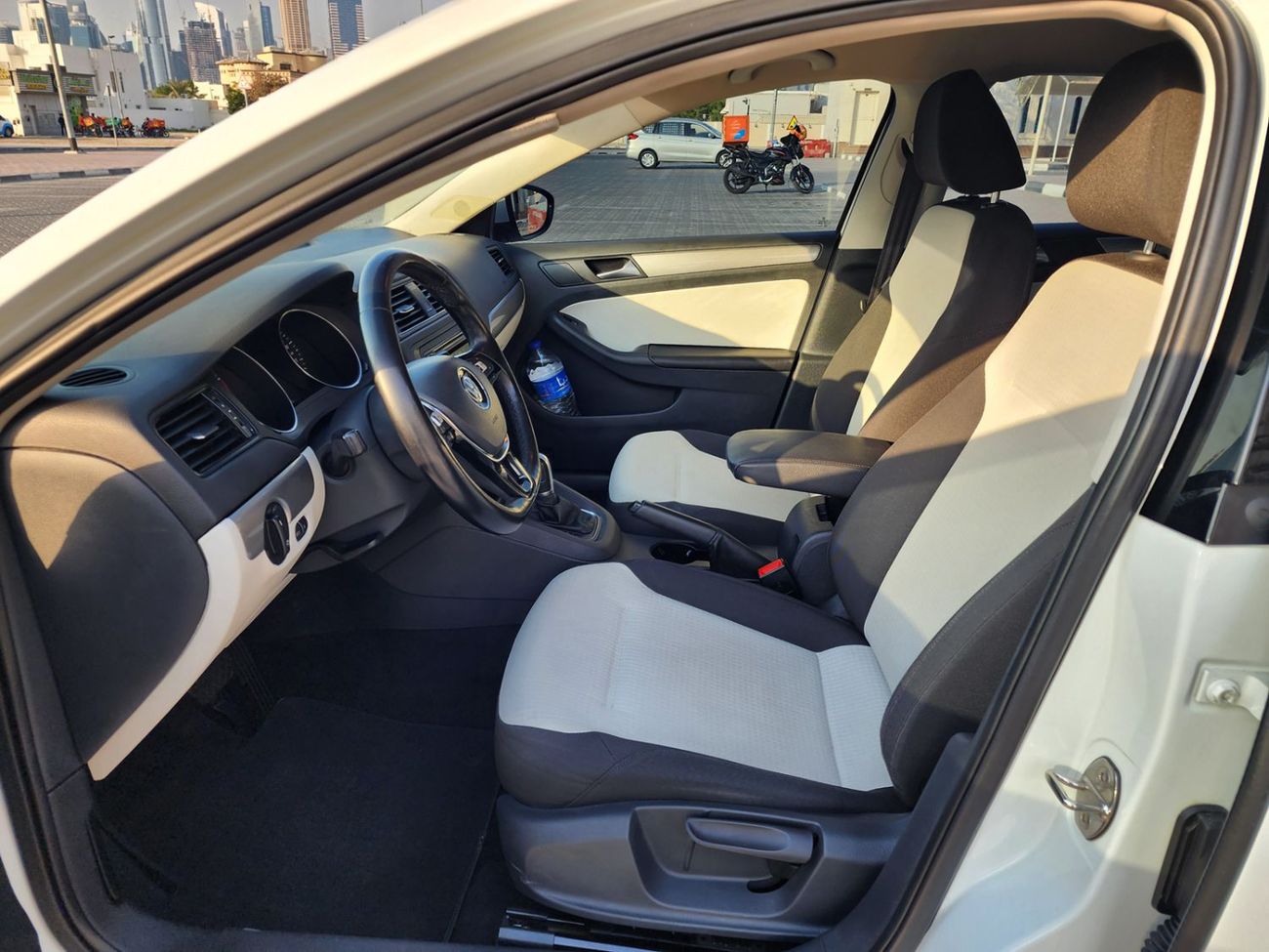 Volkswagen Jetta Trendline S 2.0L