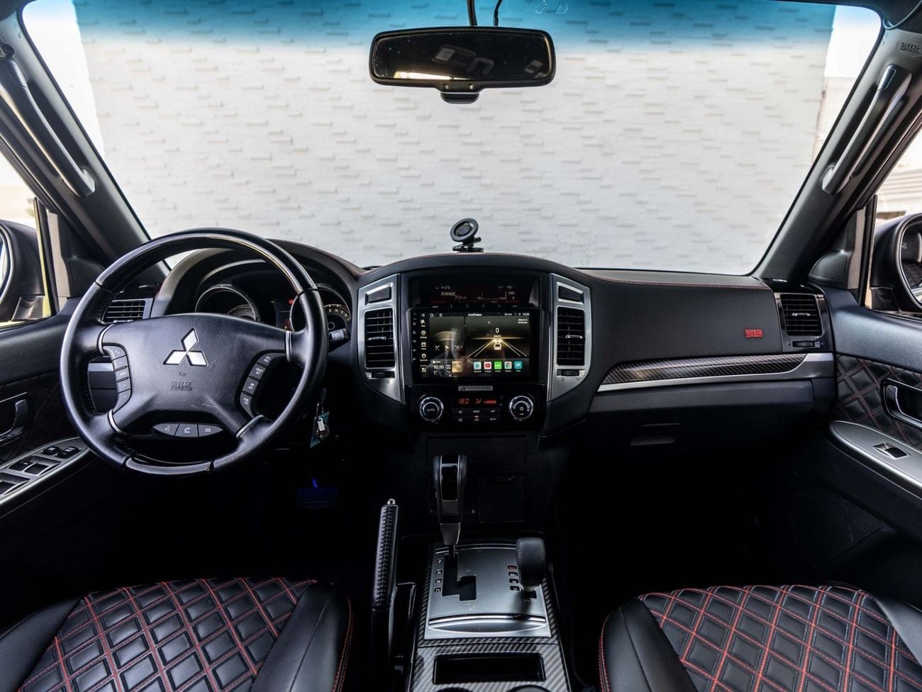 Mitsubishi Pajero GLS H/L SIGNATURE EDI