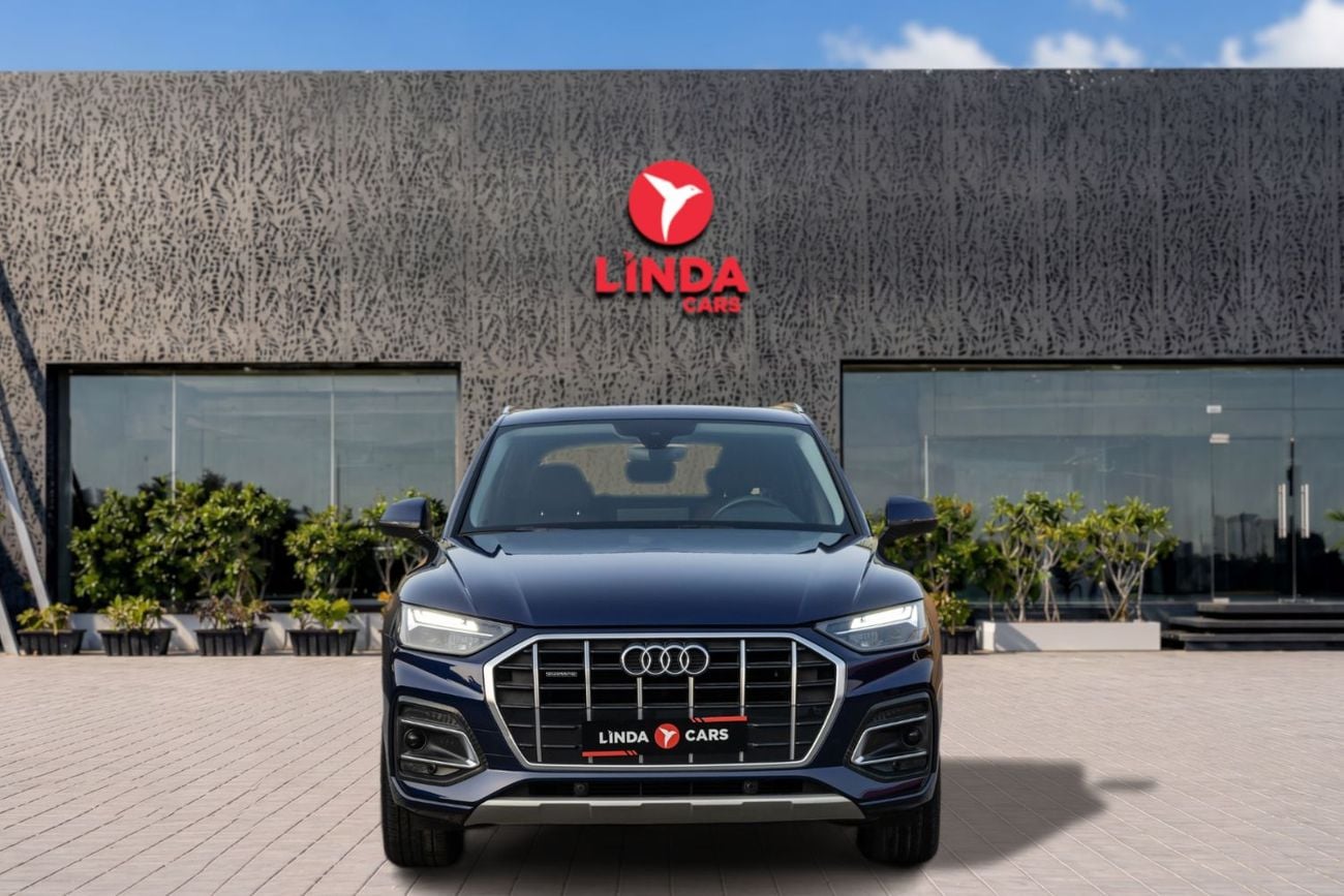 Audi Q5 45 TFSI Quattro 2.0L Audi Q5 45TFSI Quattro 2022 GCC | Agency Warranty