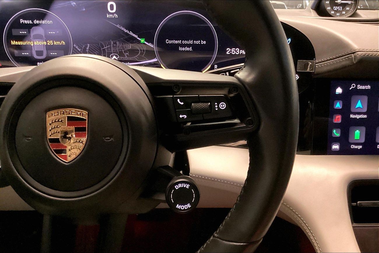 بورش تايكان Taycan | National Day Celebration | شامل الضمان | 0 ﺪﻔﻋﺓ ﺃﻮﻟﻯ