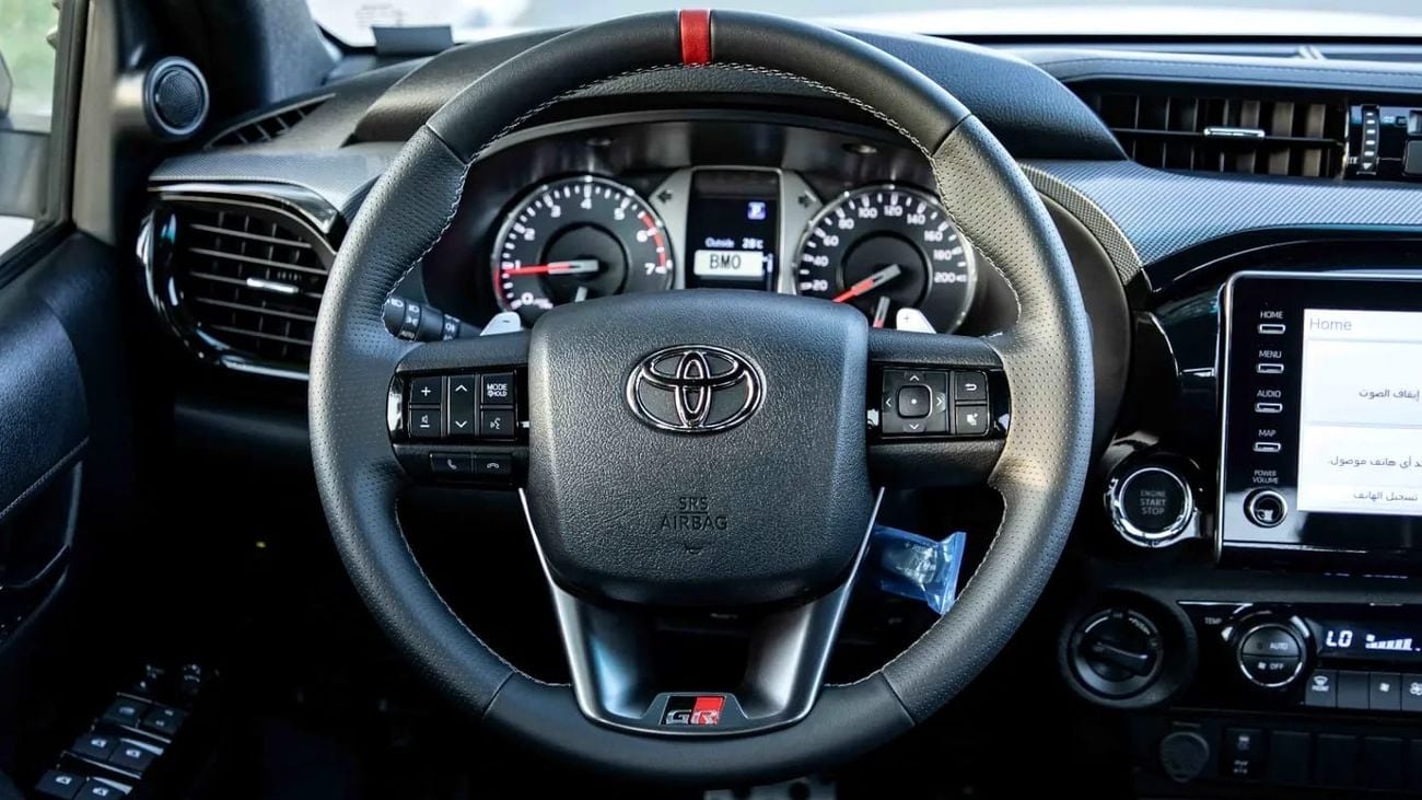 Toyota Hilux GR SPORT