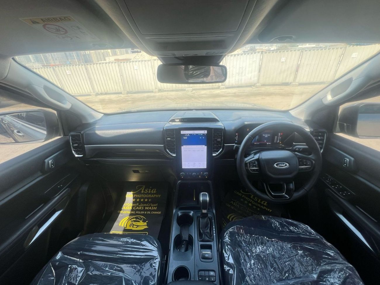 Ford Ranger DIESEL 2.0 LITER ,RIGHT HAND DRIVE ,AUTOMATIC