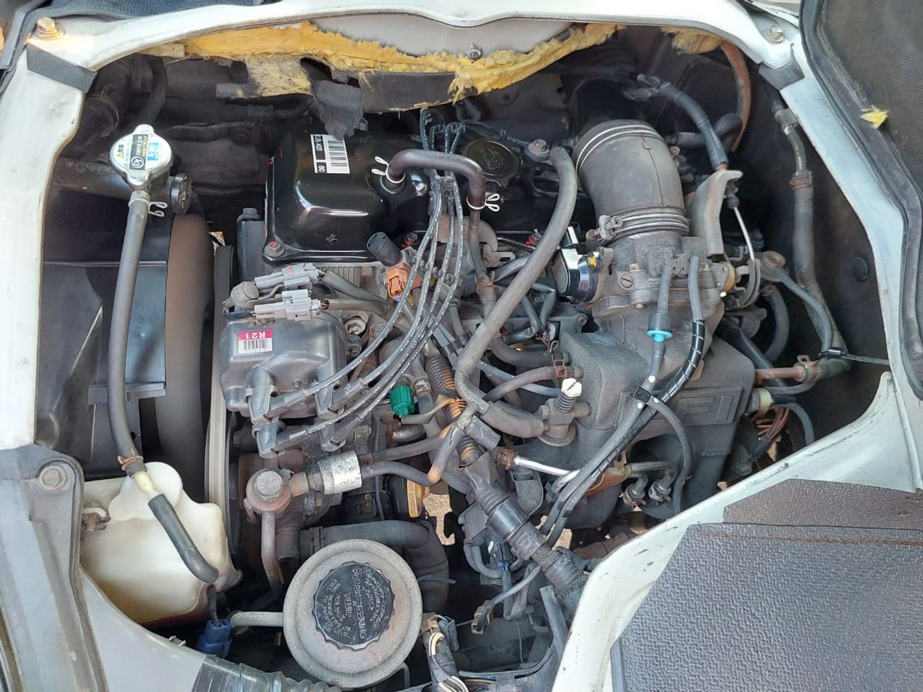 Toyota Hiace TOYOTA HIACE VAN RHD 2002 MODEL 2.0 L PETROL MANUAL(PM07906)