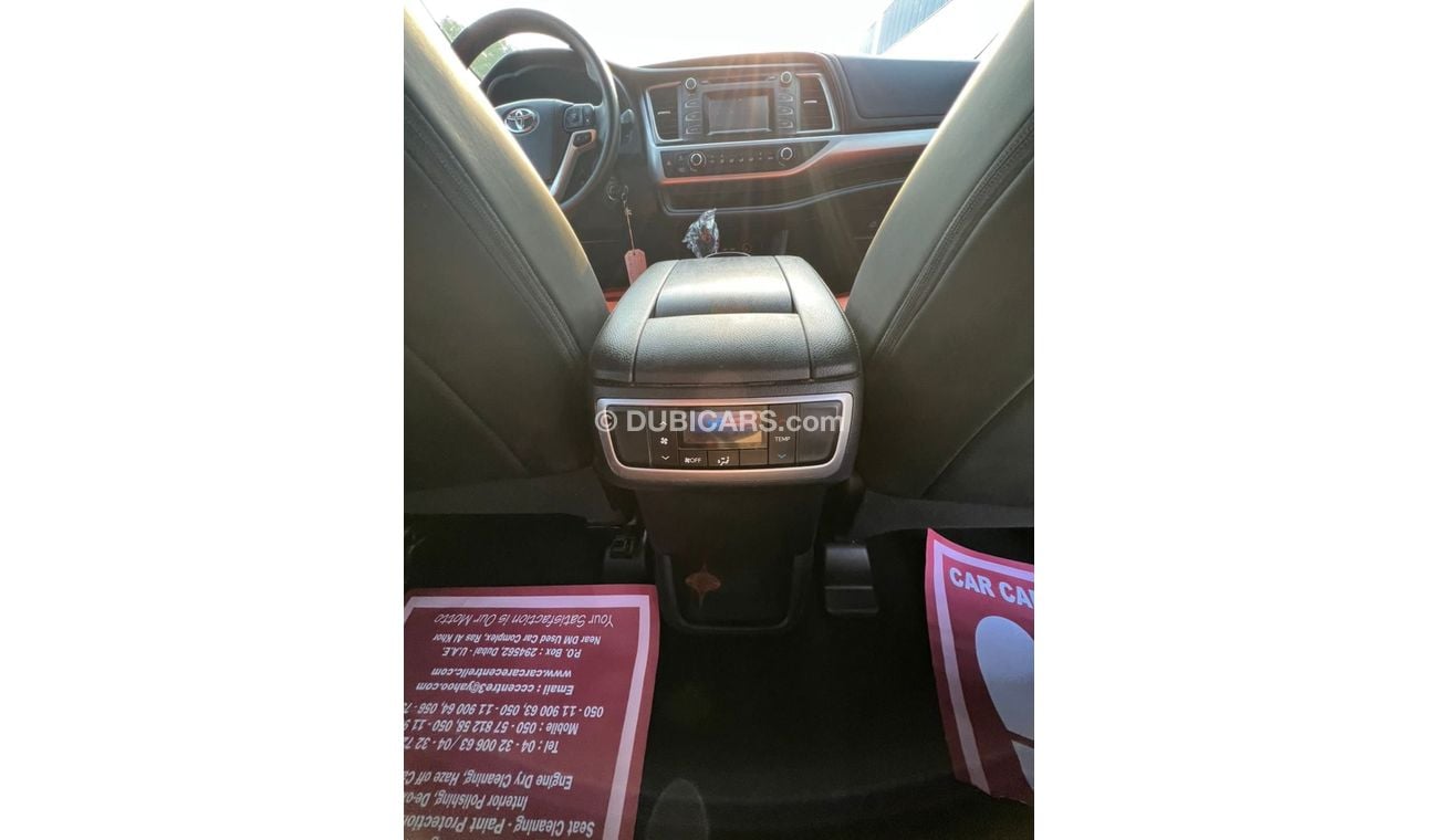 Toyota Highlander 2019 LE LEATHER SEATS V4 - 2.7L USA IMPORTED