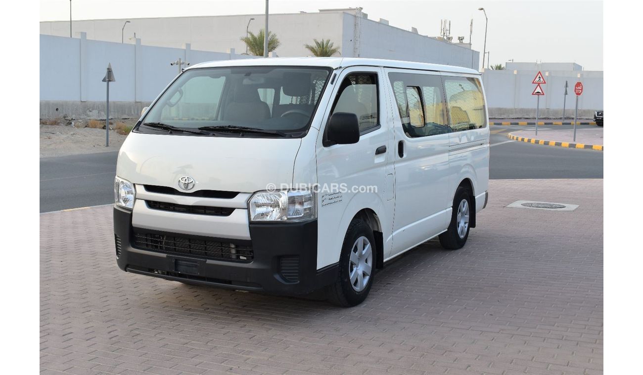 Used TOYOTA HIACE 2015 (6 SEATER)(HALF PASSENGER HALF CARGO) 2015 for