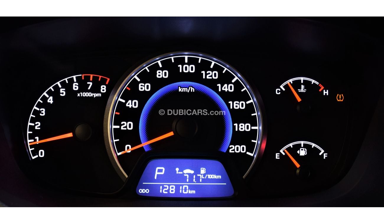 Hyundai i10 VERY LOW MILAGE 12000 KM ! 2018 Model! GCC Specs