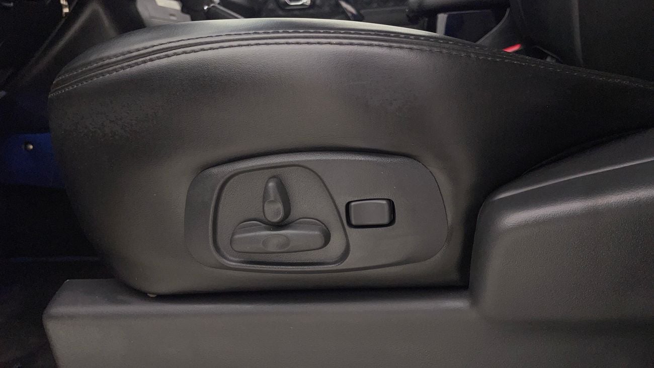 ميتسوبيشي باجيرو SIGNATURE EDITION 3.8 | بدون دفعة مقدمة | اختبار القيادة في المنزل