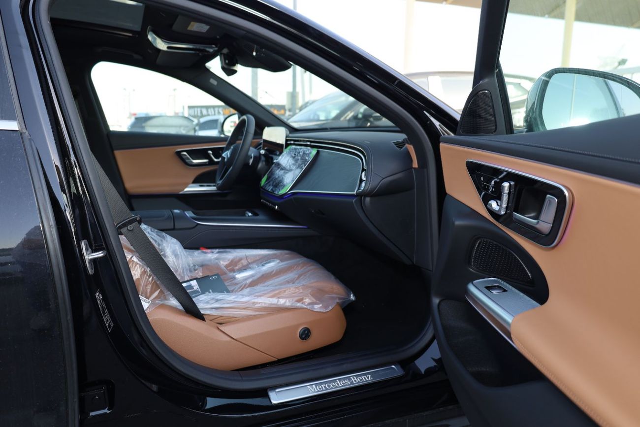 Mercedes-Benz E200 2.0L