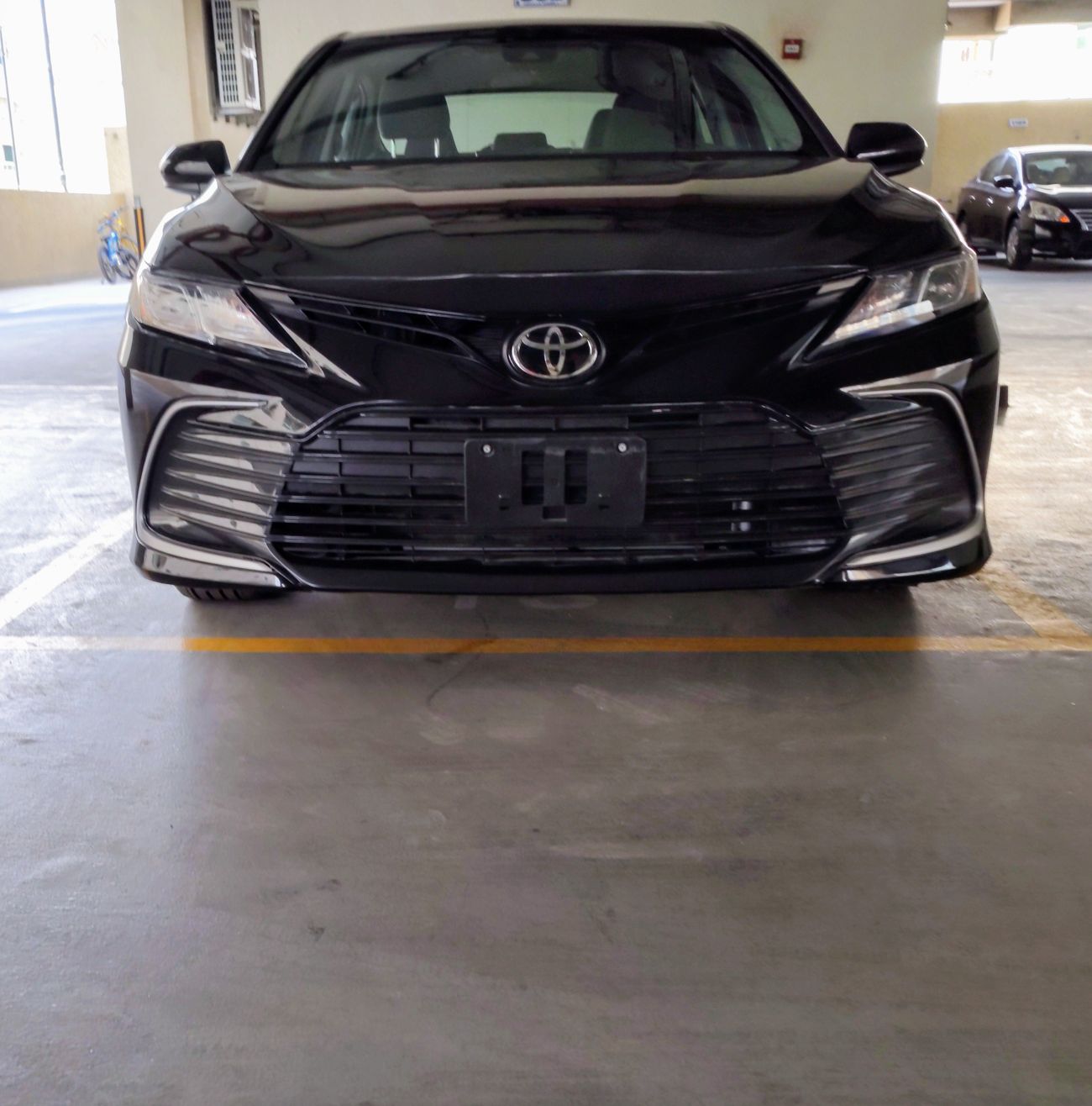 Toyota Camry LE AWD 2.5L