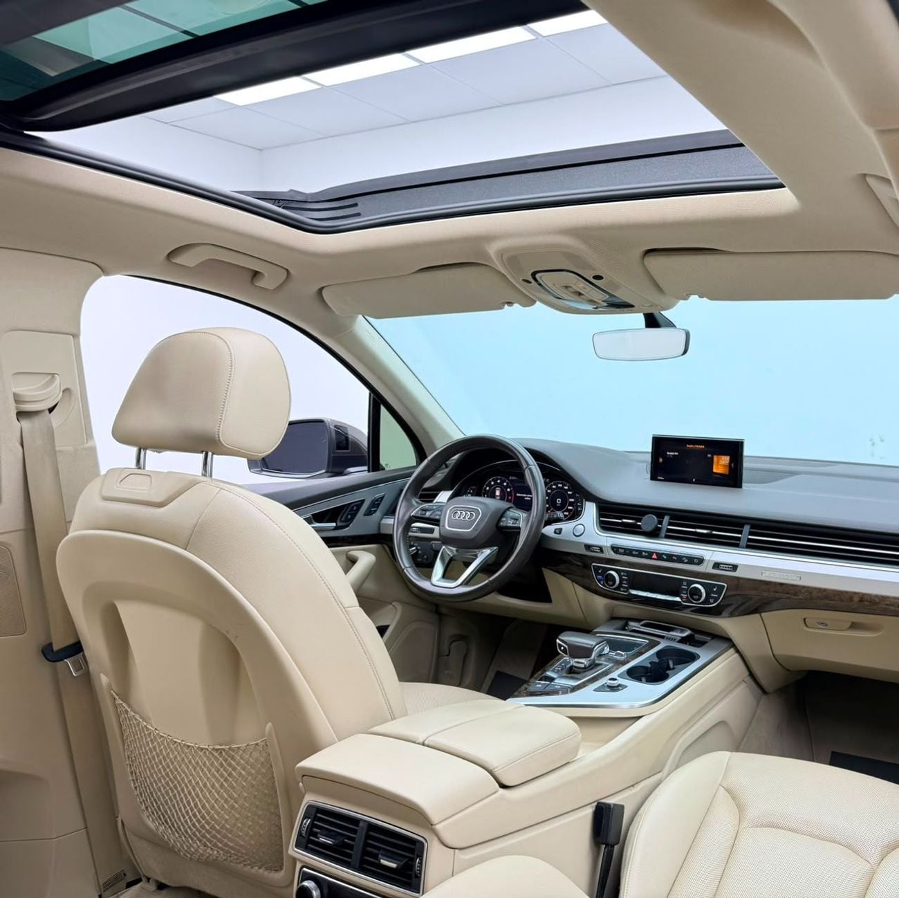 Audi Q7 55 TFSI 2019 Audi Q7 55 TFSI Quattro, Full Service History, Fully Loaded, Excellent Condition, GCC