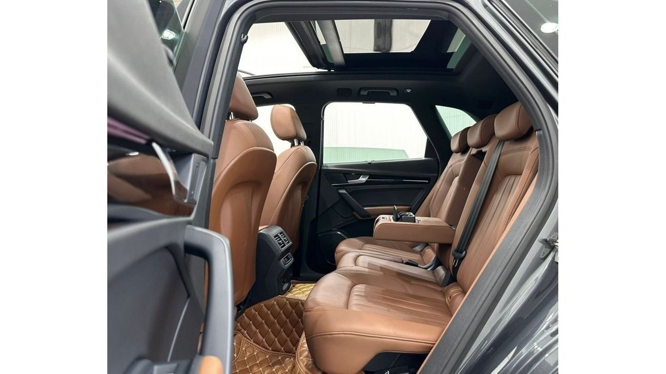 أودي Q5 45 TFSI quattro S لاين 2021 Audi Q5 S-Line 45TFSI Quattro, November 2026 Audi Warranty, Full Audi Se