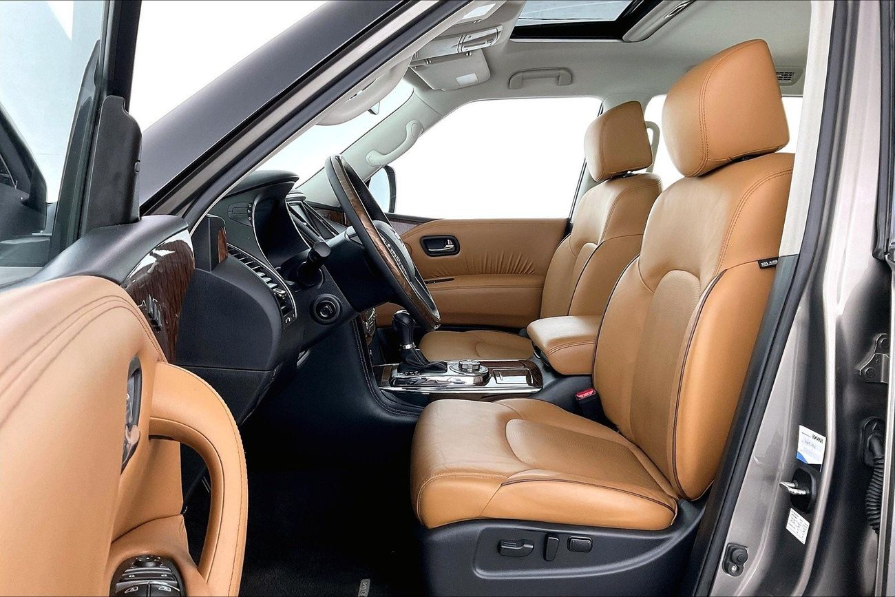 Mercedes-Benz GLS 450 Premium + (AMG Package) | Guaranteed Warranty | 0 Down Payment