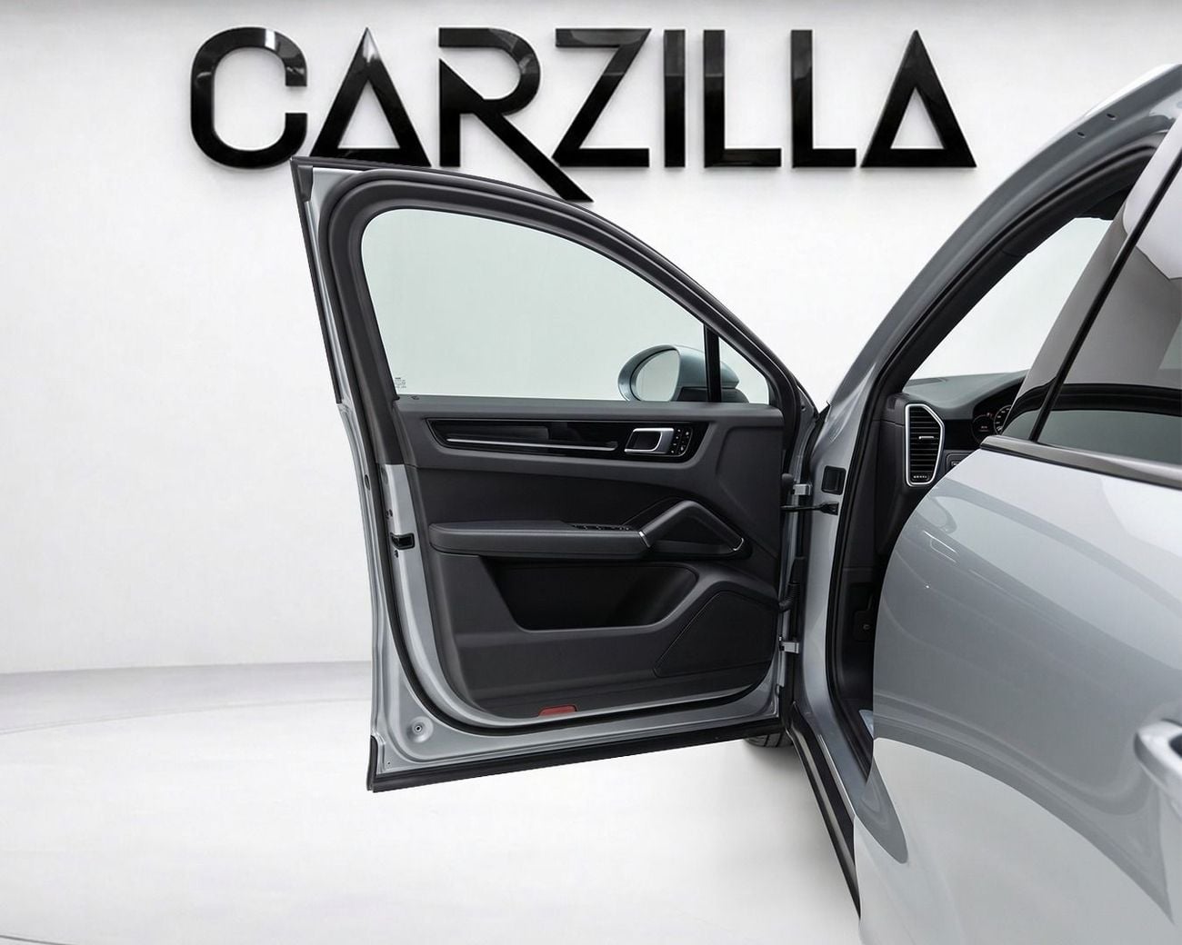 بورش كايان STANDARD l GCC Specs | AED 3,570 / Monthly