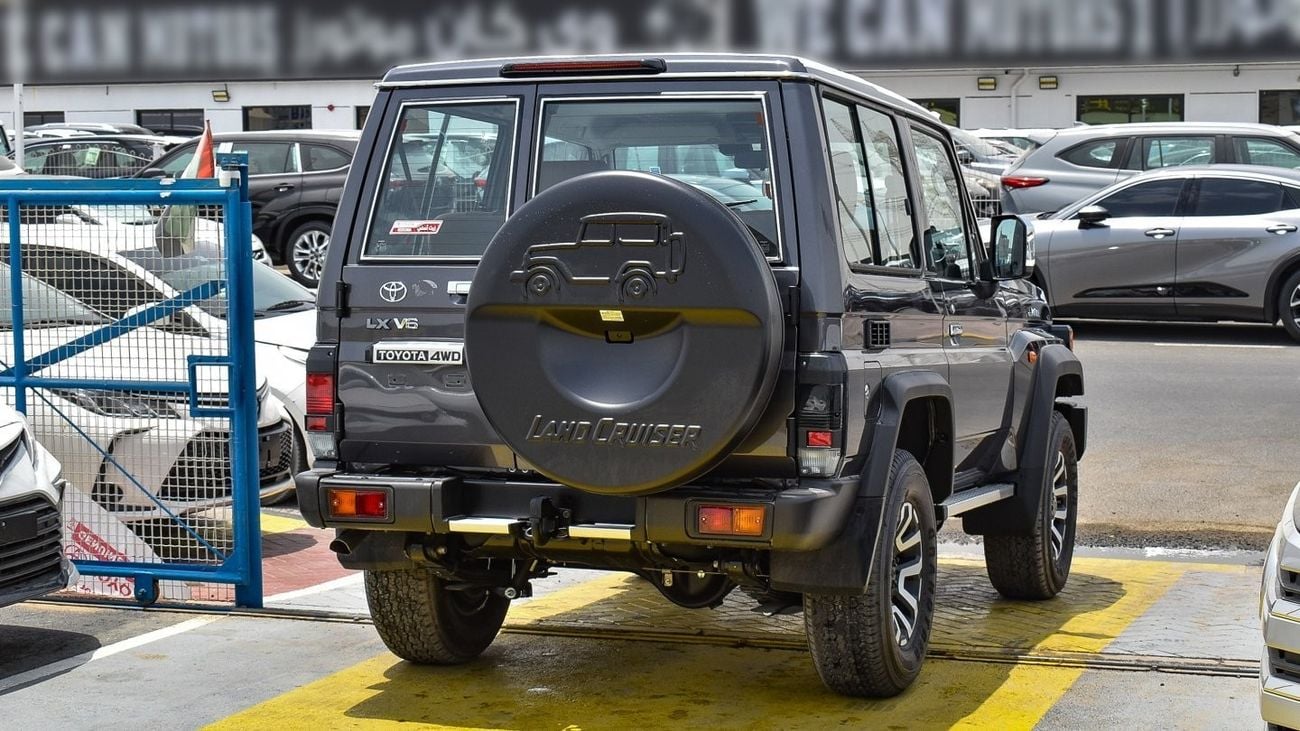 Toyota Land Cruiser 70 4.0L V6  A/T