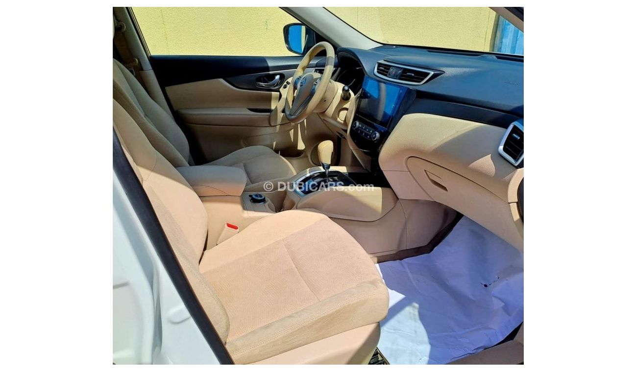 Nissan XTrail SV 2015 2.5L GCC (920x48/-MONTHLY)