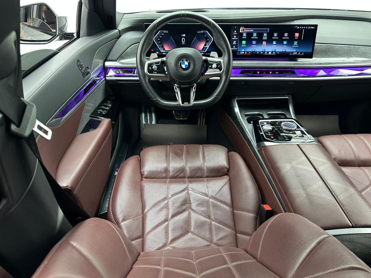 BMW 735i 2023 BMW 735i M-Sport, 2028 BMW Warranty and Service Pack, BMW Service History, GCC