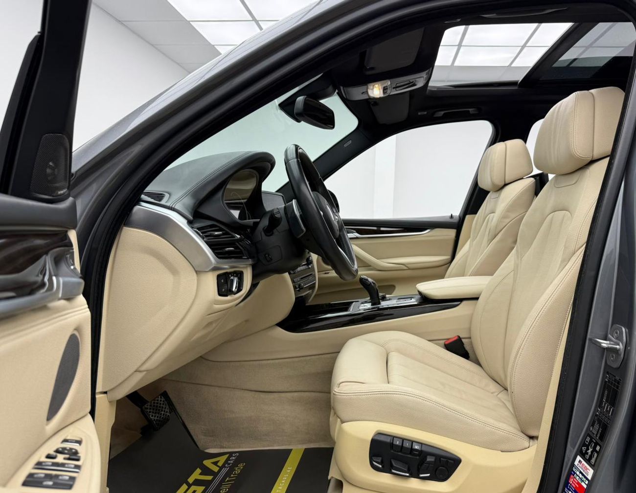 بي أم دبليو X5 50i M Sport 4.4L 2016 BMW X5 50i M-Sport, Full Service History, Fully Loaded, Excellent Condition, G