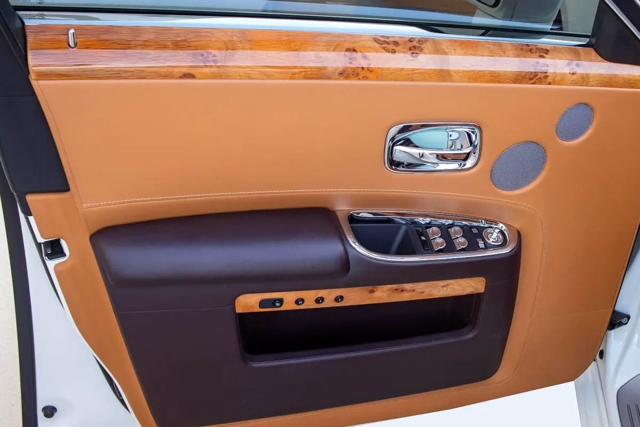 Rolls Royce Ghost GCC-FULL SERVICE HISTORY