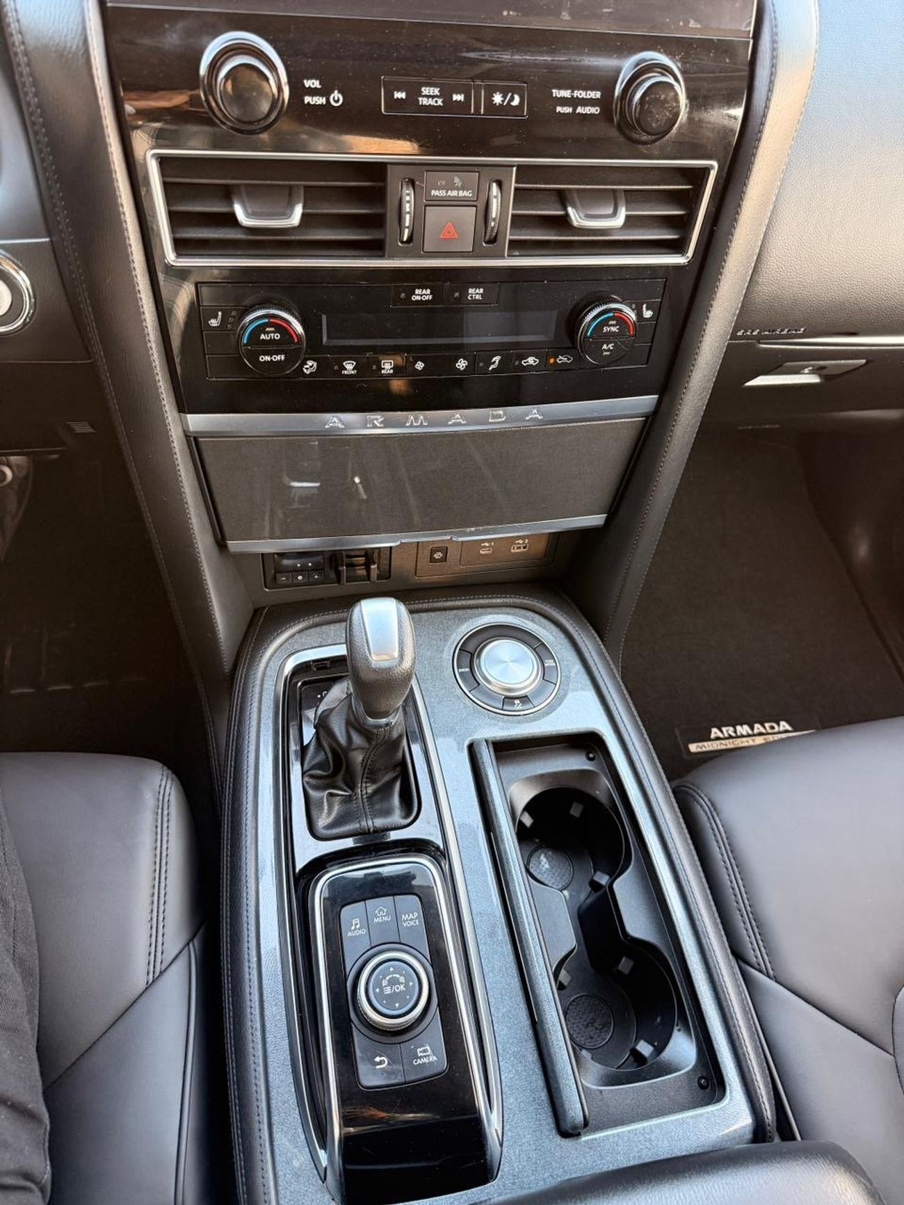 Nissan Armada Nissan Armada 2021 SV