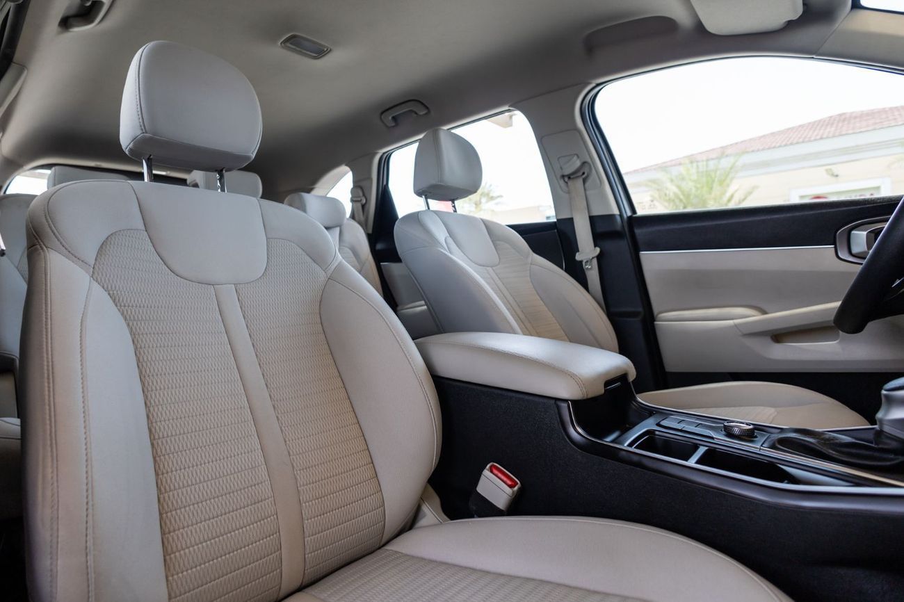 Kia Sorento Std 2.5L FWD