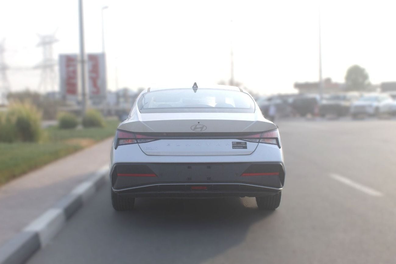 هيونداي إلانترا