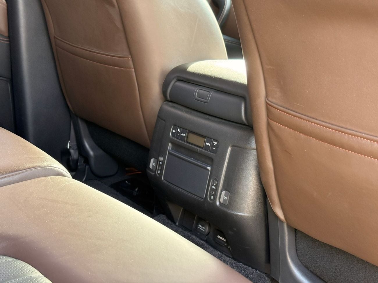 نيسان باترول AED 2,320 P.M | 0% DOWN PAYMENT | NISSAN PATROL PLATINUM | 5.6L V8 4WD | 2019 | GCC SPECS