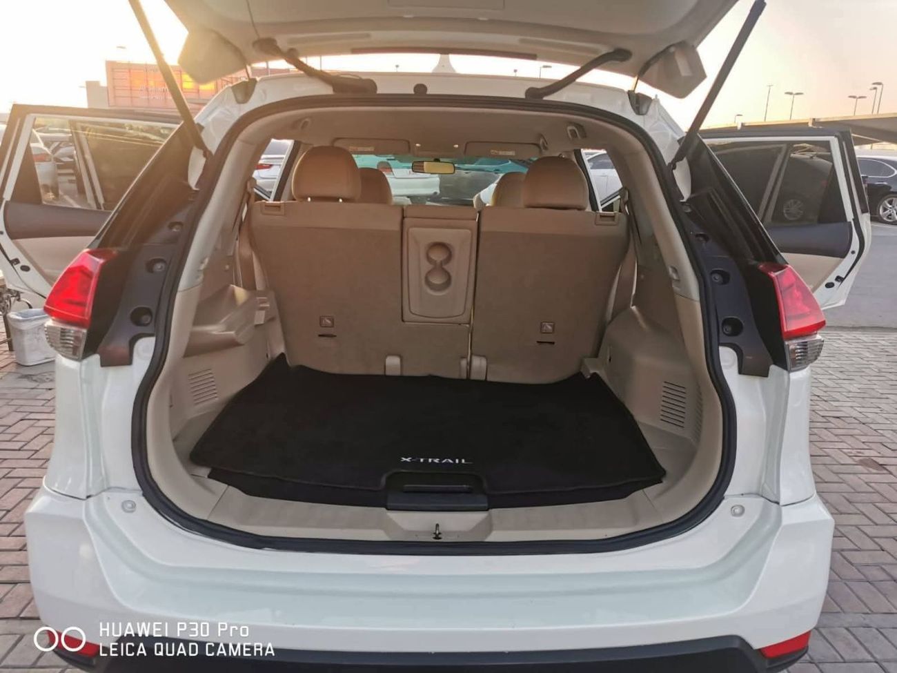 Nissan XTrail S 2.5L 4WD (7 Seater) Good condition inside and out